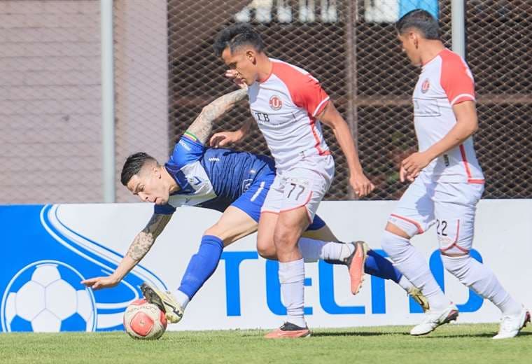 Universitario de Vinto salvó un empate (1-1) de local ante GV San José