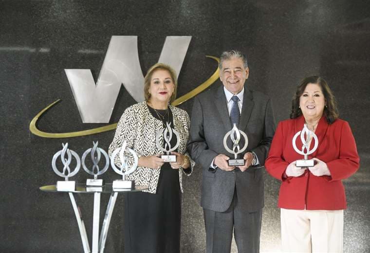 Cooperativa Jesús Nazareno: Celebrando 60 años de Trayectoria Institucional con el Premio Maya 2024