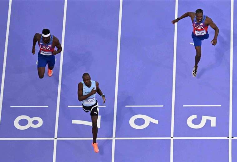 Letsile Tebogo gana en atletismo /Foto: AFP