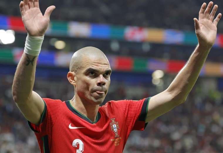 El futbolista portugués Pepe pone fin a su carrera con 41 años