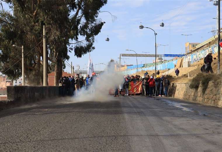 La COB inició la marcha en la Ceja de El Alto. Foto: APG