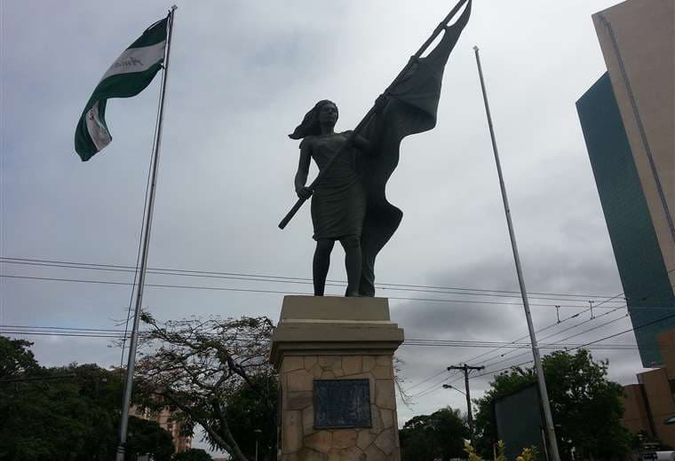 Mujer cruceña