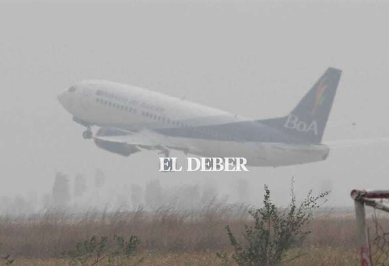 Aviones en Viru Viru. Foto: Ricardo Montero