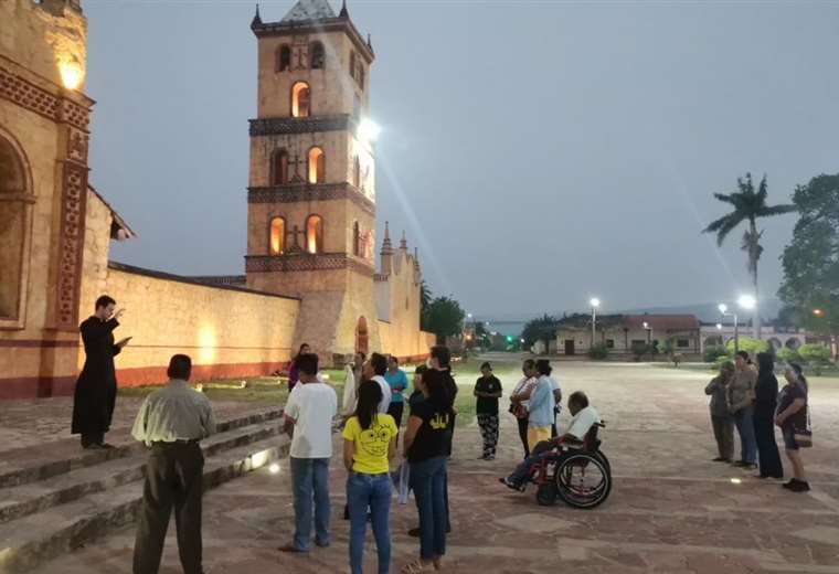 Feligreses de San José de Chiquitos implorana  Dios por lluvia