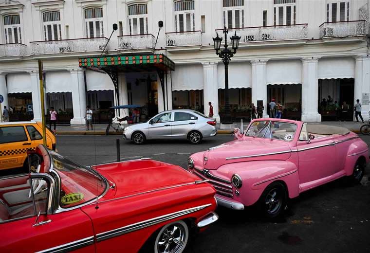 Vehículos en Cuba /Foto: AFP