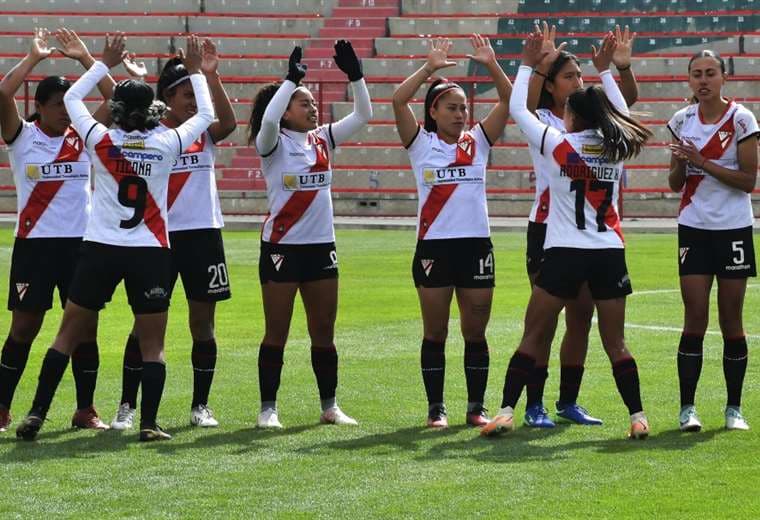 Always Ready es el campeón del fútbol femenino boliviano. Foto: APG Noticias