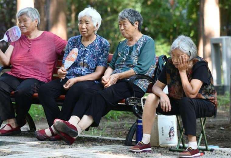 La crisis demográfica que hace que China eleve por primera vez desde los años 50 la edad de jubilación