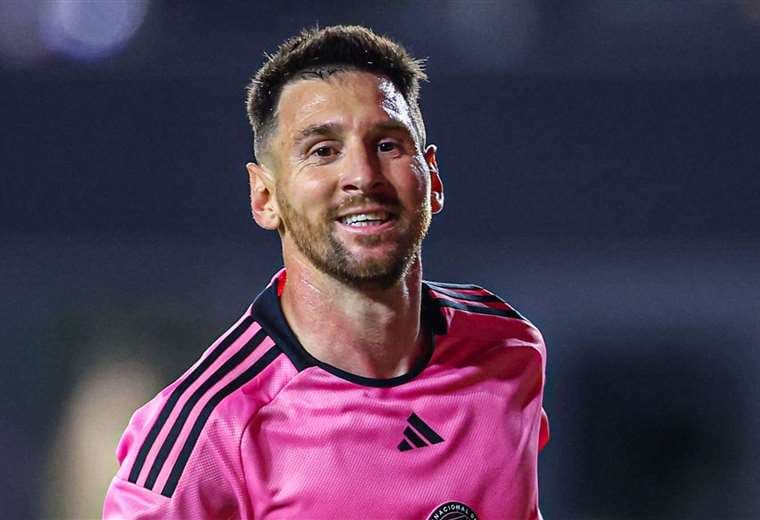 El regalo que le arrancó una sonrisa a Messi 