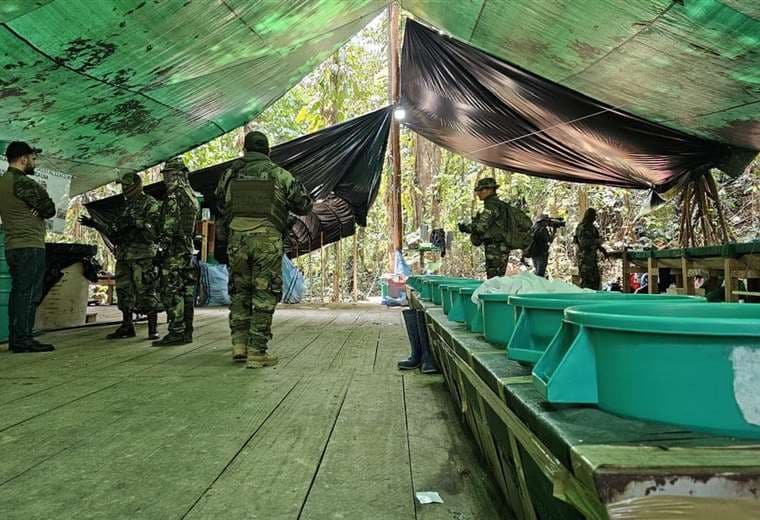 Un colombiano y un boliviano aprehendidos tras intervención de un mega laboratorio de droga en Chapare