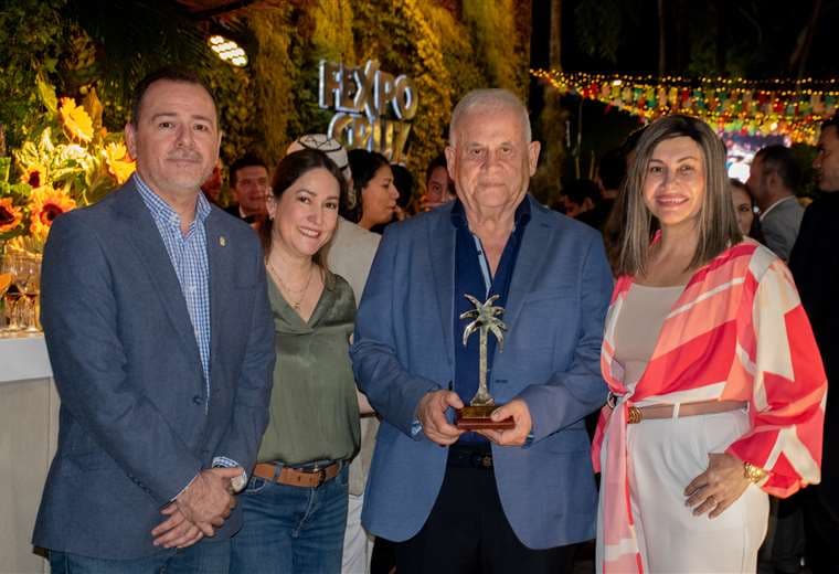 Rafael Vargas, Cinthia Callaú, Edwin Saavedra Toledo y Miroslava Raljevic