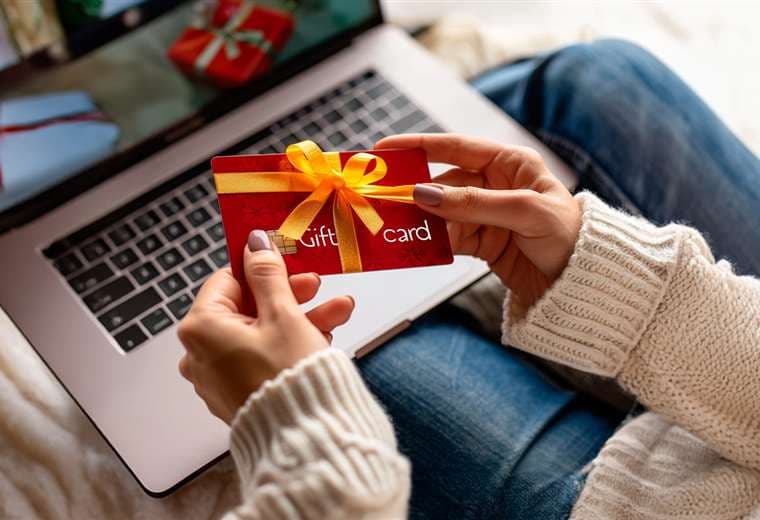 Giftcards, tarjetas prepago y saldos de Paypal, negocios apuestan por métodos alternativos de pago