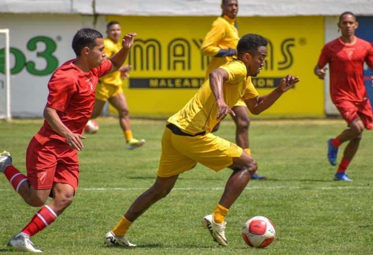 The Strongest superó (3-2) a Always Ready en partido amistoso