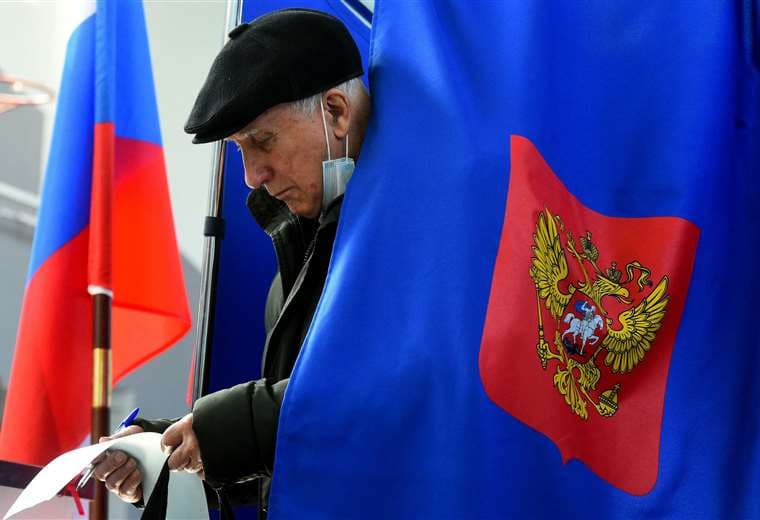 El partido de Putin reivindica la victoria en las elecciones regionales rusas