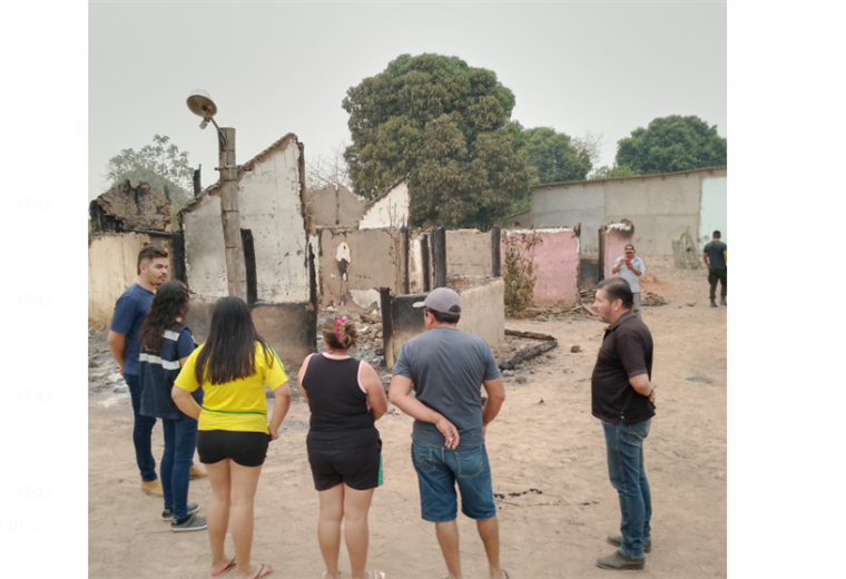 En estas condiciones quedaron las viviendas consumidas por el fuego. Fotos: J.P. Cahuana