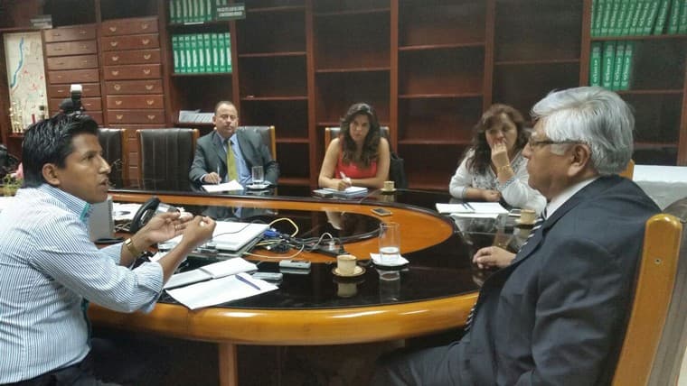 Embajador chileno en misión especial habla de La Haya en visita a Bolivia