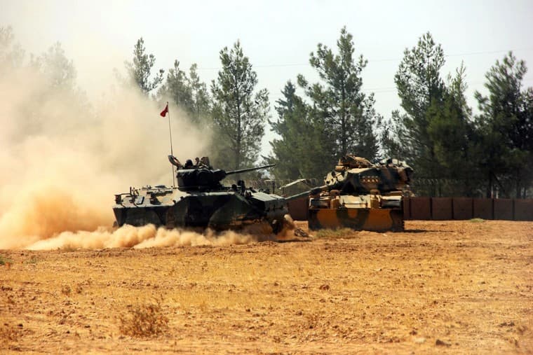 Turquía lanza ofensiva en Siria para derrotar a ISIS