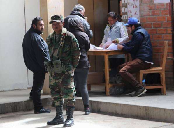 Soldados estarán encargado de la seguridad en recintos de votación I Foto: internet.