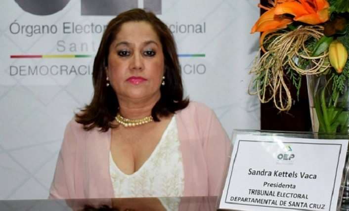 Renuncia la presidenta del Tribunal Electoral de Santa Cruz