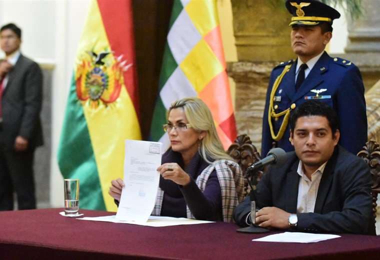 El texto fue presentado en Palacio Quemado I Foto: Presidencia.