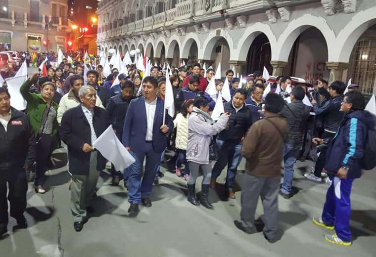 En Oruro marcharon por la paz