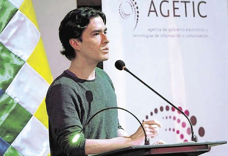 El último director de Agectic, Nicolás Laguna, tiene mandamiento de aprehensión y busca asilo político 
