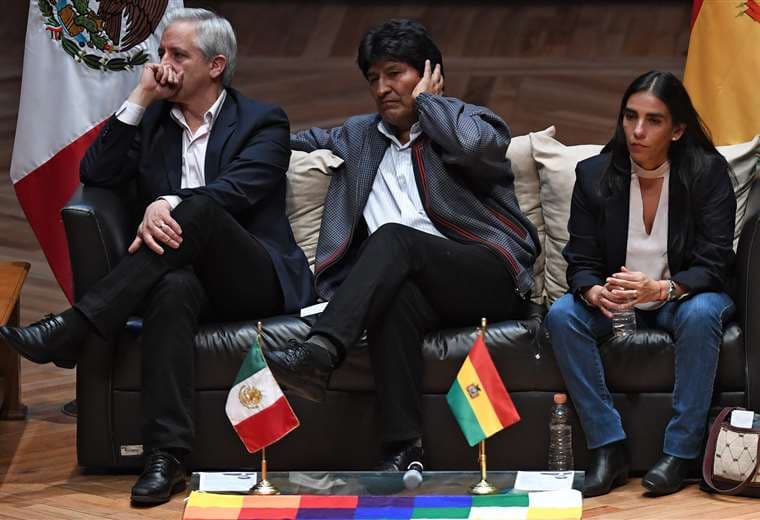 Interrumpen discurso de Evo Morales en la UNAM. Fotos: AFP