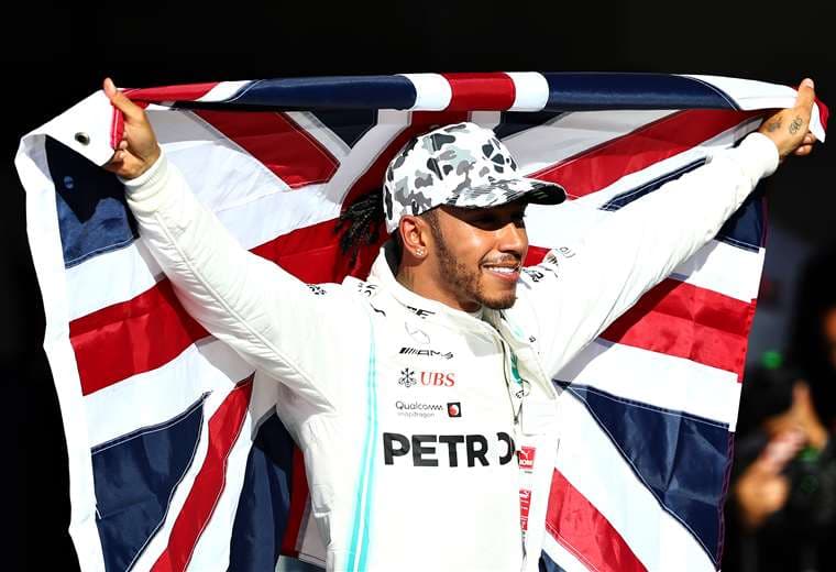 Lewis Hamilton celebra su sexto título. Foto: AFP