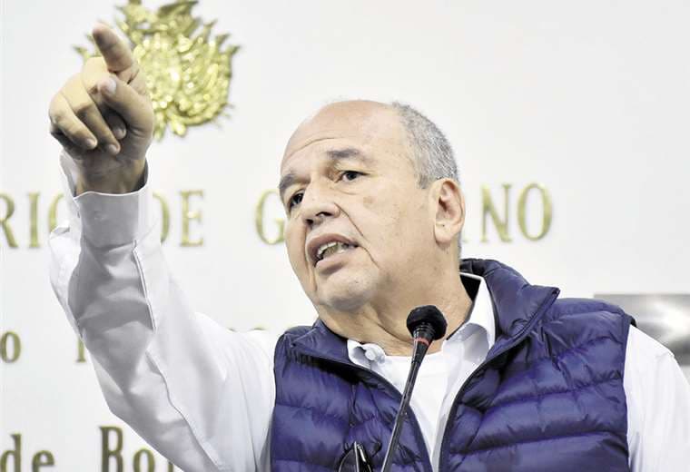 Arturo Murillo, ministro de Gobierno, reaccionó tras el anuncio de cocaleros de crear una guardia municipal. Foto: APG NOTICIAS