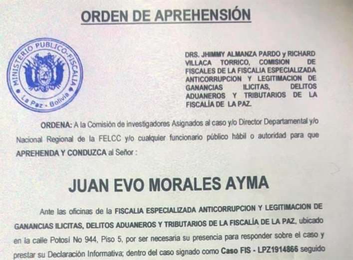 El ministro Arturo Murillo hizo público la orden de aprehensión contra Morales.