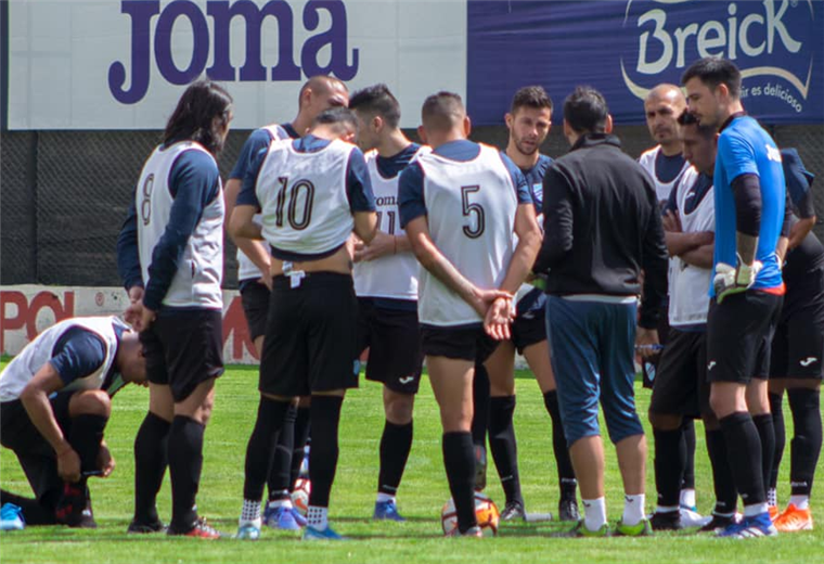 El tentativo equipo titular que se perfila en la academia. Foto: Club Bolívar