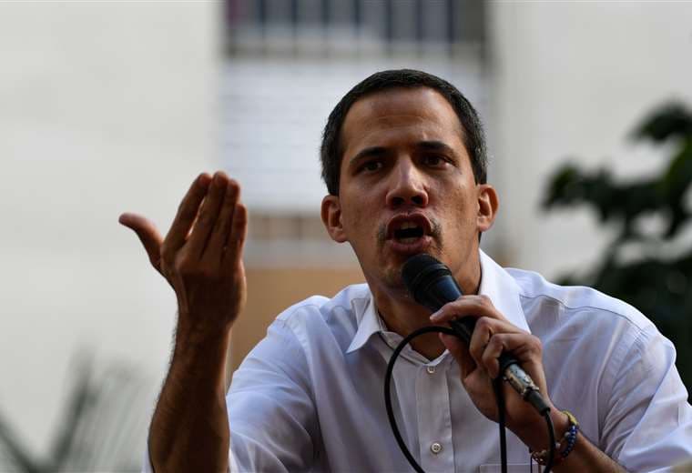 Guaidó admite que faltó ejercer mayor presión al Gobierno de Maduro. Foto: AFP
