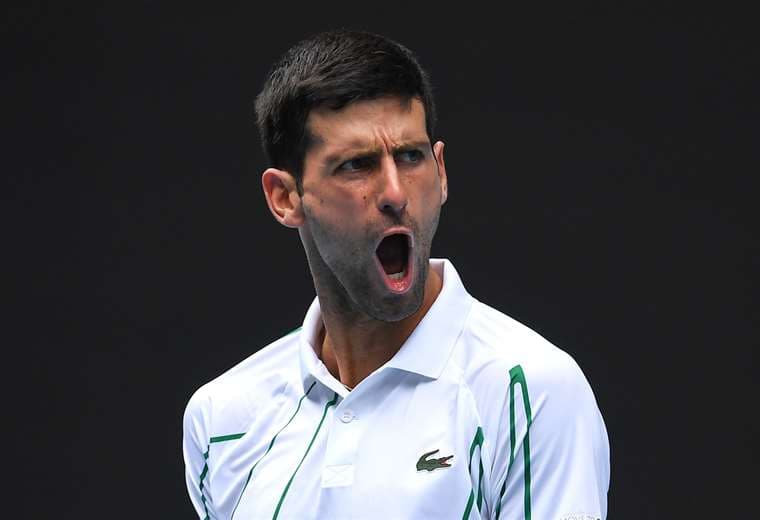 Djokovic celebra eufórico uno de los puntos ganados al japonés Ito. Foto. AFP 