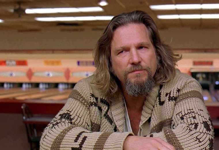 Jeff Bridges en una escena de El gran Lebowsky