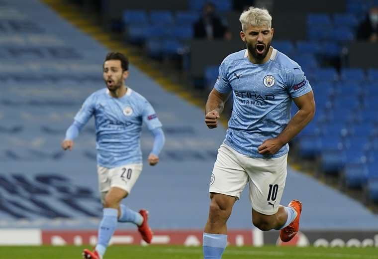 Sergio Agüero anotó el primer gol del City. Foto: AFP