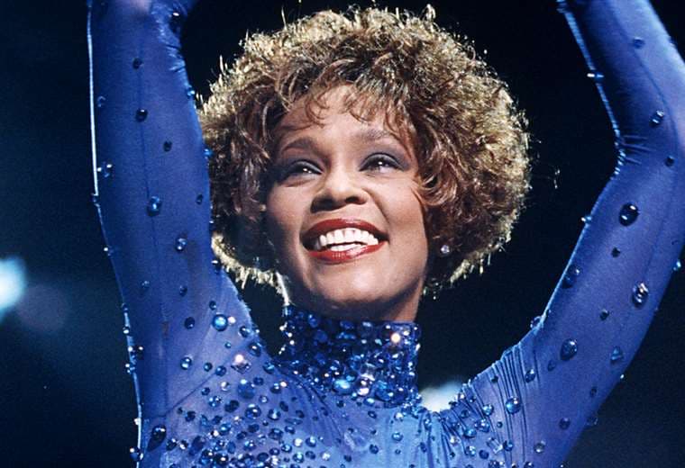 Whitney Houston murió ahogada en una bañera el 11 de febrero de 2011
