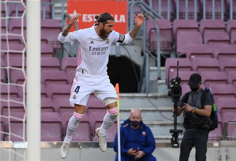 La celebración de Sergio Ramos, tras el gol que marcó de penal. Foto: AFP