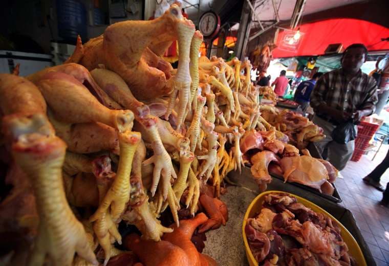 En los mercados el kilo del alimento se vende a Bs 16 (Foto: Ricardo Montero)
