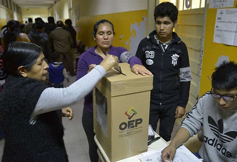  Votación de bolivianos residentes en Argentina 