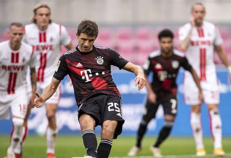 Thomas Müller anotó el primer gol del B. Múnich. Foto. AFP 