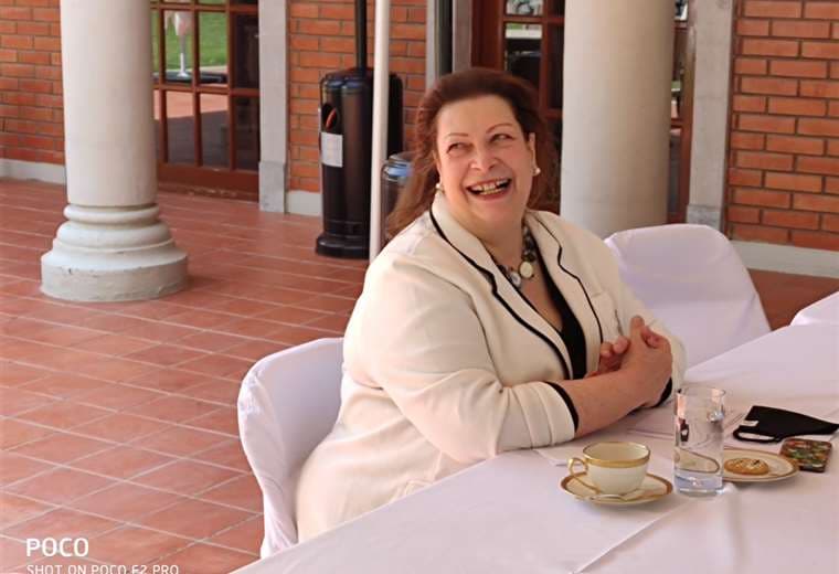 Charisse Phillips, Encaragada de negocios de EEUU en Bolivia. Marcelo Tedesqui 