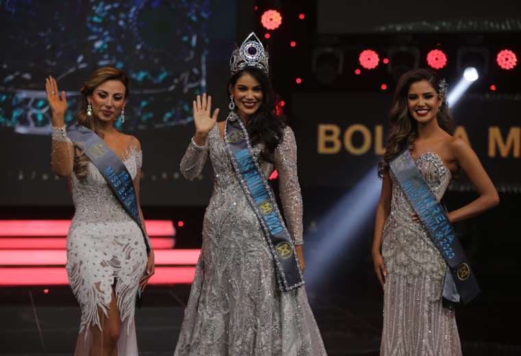 Alondra Mercado se coronó como la Miss Bolivia Mundo 2020
