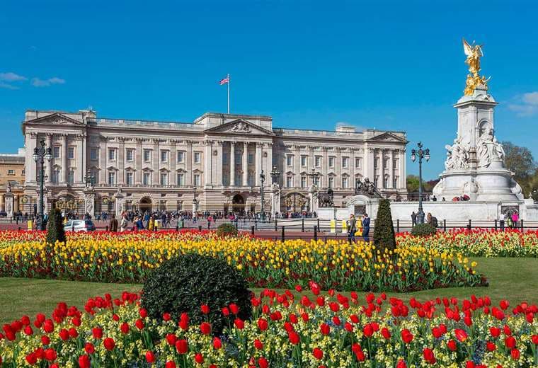 El palacio de Buckingham es la residencia oficial de los reyes británicos