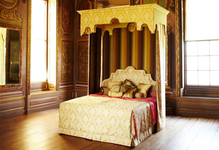 La cama de la monarca es la tercera más cara del mundo