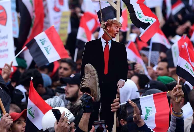 Cientos de manifestantes iraquíes reclaman la salida de las tropas estadounidenses