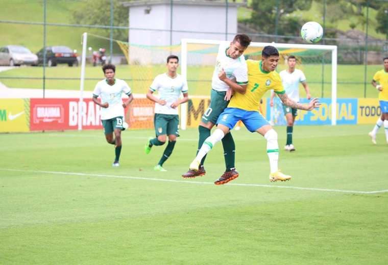 La sub-20 enfrentó el sábado a Brasil en el cuadrangular. Foto: FBF