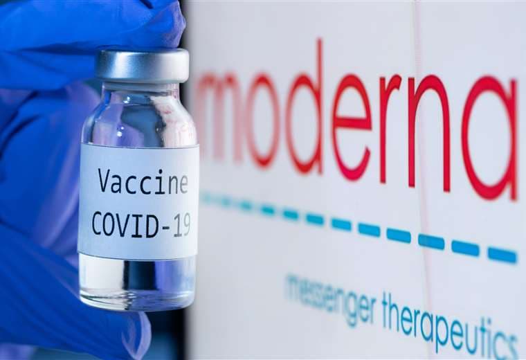 De allanarse el camino, la vacuna de Moderna será la segunda en ser autorizada /AFP