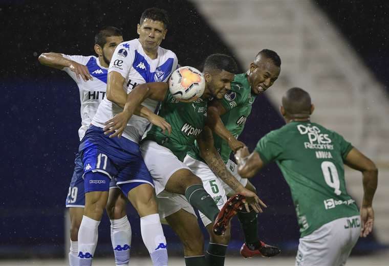 Vélez y Deportivo Cali se enfrentaron el martes por Copa Sudamericana. Foto: AFP
