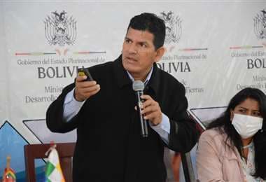 El ministro Cáceres fue cesado en sus funciones.