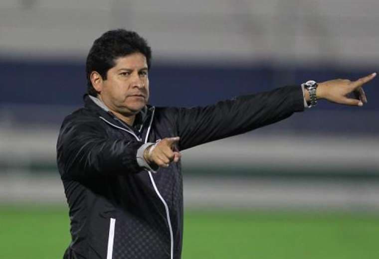 Eduardo Villegas, entrenador cochabambino. Foto: internet