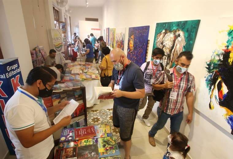 La Feria del Libro tiene dos sedes, en el Museo de la Ciudad y en la Casa Melchor Pinto